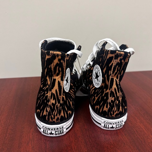 Converse Chuck Taylor All Star Sneakers Women 5.5 Leopard High Top A17948F NEW - Picture 5 of 11